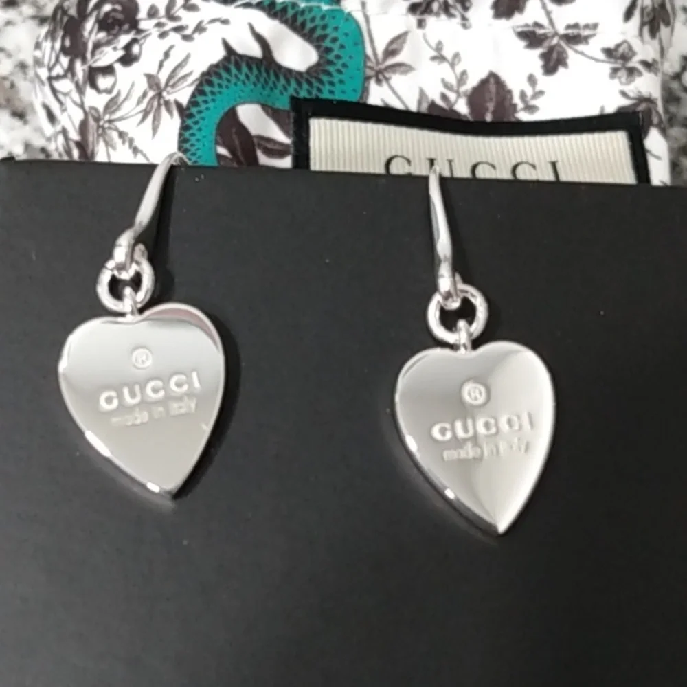 NEW, Gucci Sterling Silver Trademark Heart Dangle Earrings - Picture 10 of 16